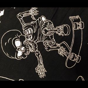 Lularoe skater skull legging